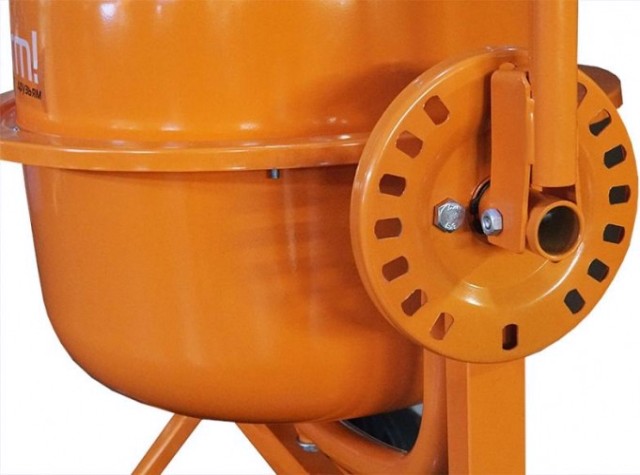Бетоносмеситель Sturm CM20070RF Бетоносмеситель Sturm CM20070RF