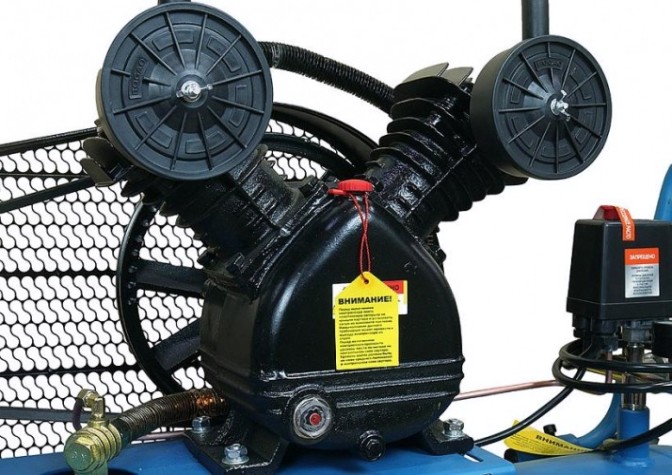 Компрессор поршневой Sturm AC932100B Компрессор поршневой Sturm AC932100B