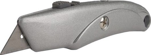 Нож для строительных работ Sturm 1076-02-P1 метал. корпус, фиксатор