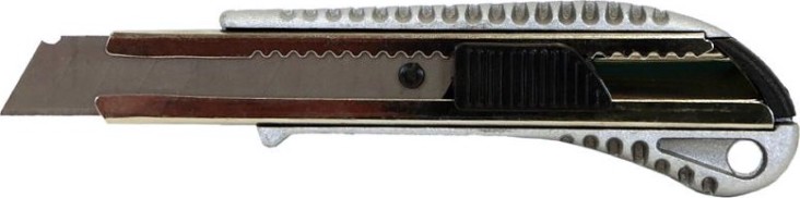Нож для строительных работ Sturm 1076-08-09 18мм, алюминиевый корпус, автофиксация