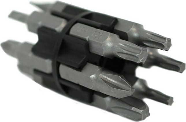 Отвертка с битами Sturm 1040-19-5 реверсивная 5x drive