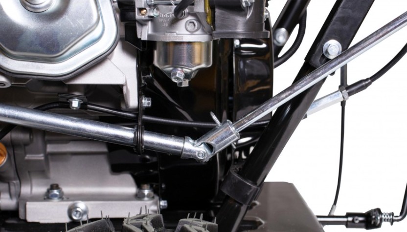 Снегоуборщик бензиновый CHAMPION ST 1376 E [ST1376E]