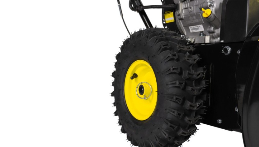 Снегоуборщик бензиновый CHAMPION ST861E