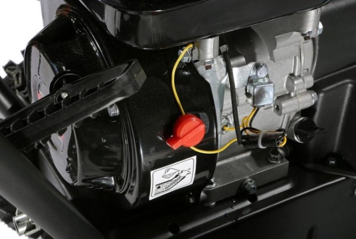 Снегоуборщик бензиновый Sturm STG5775R Снегоуборщик бензиновый Sturm STG5775R