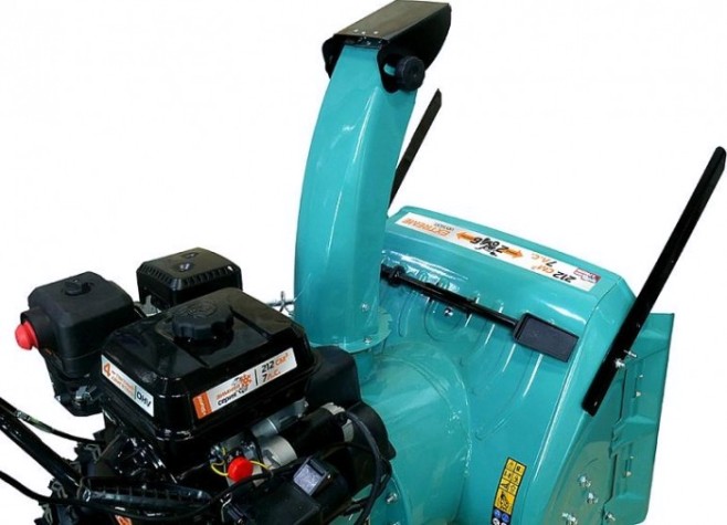 Снегоуборщик бензиновый Sturm STG7661ELR электро старт, фара