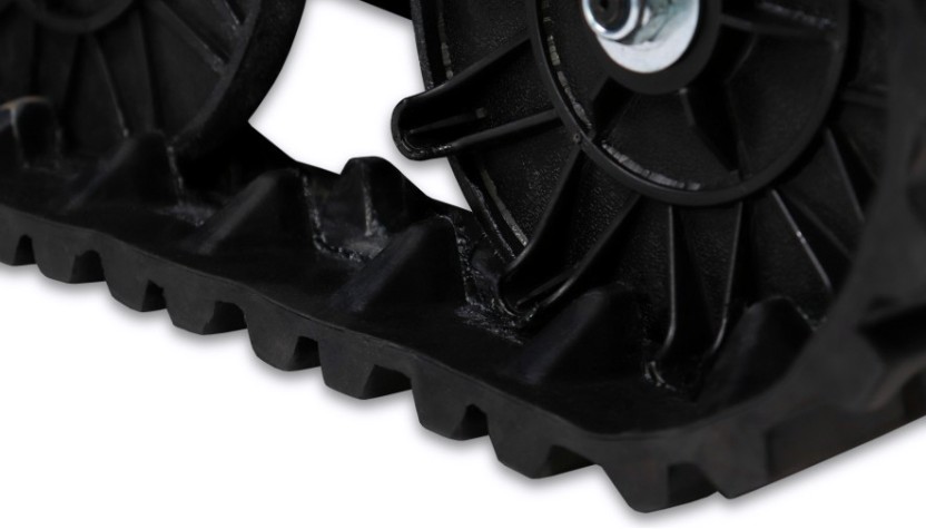 Снегоуборщик гусеничный бензиновый CHAMPION STT761E Снегоуборщик гусеничный бензиновый CHAMPION STT761E